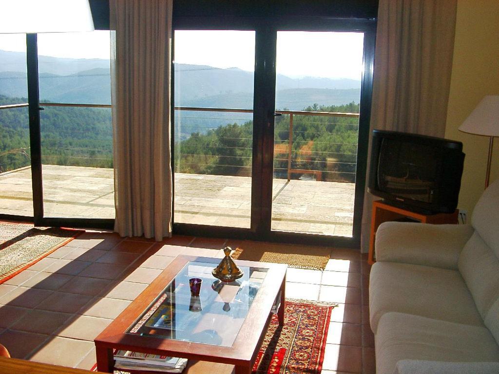 Can Maginet Avinyonet del Penedes Exterior photo